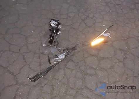 2017 Toyota Corolla L/Le/Xle/Se/Xse из США, поврежденный, VIN 5YFBURHE6HP596203